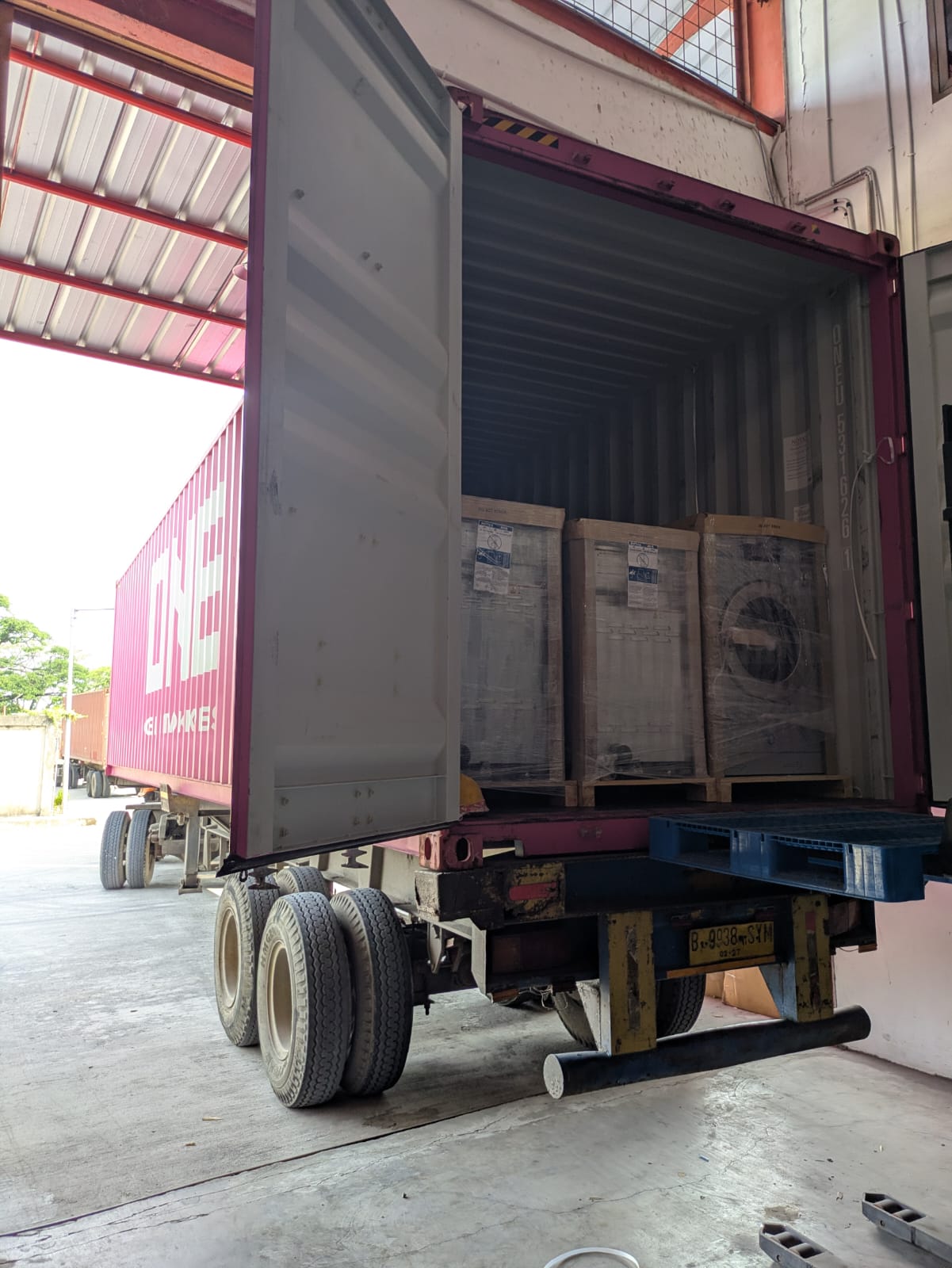 Pengiriman commercial laundry equipment